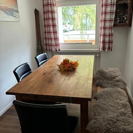 Ganze Haus Iva - Mindestaufenthalt 5 Naechte Apartment Davos